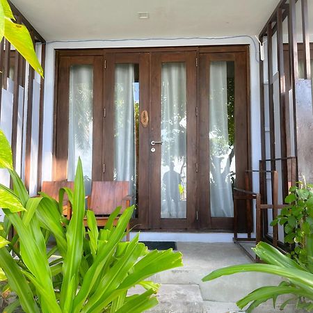 Thundi Sea View Hotel Fulidhoo Exterior photo